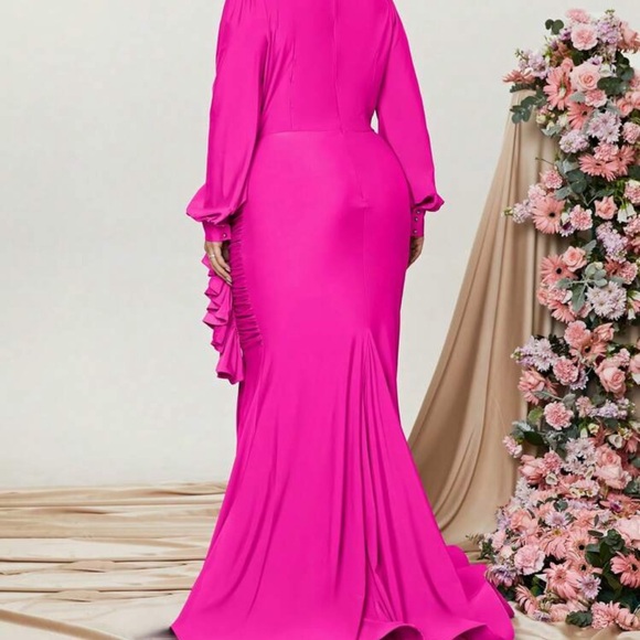 Elegant Pink Wrap Dress - Picture 3 of 3